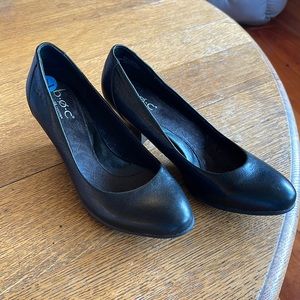 Born black pumps size 7 1/2